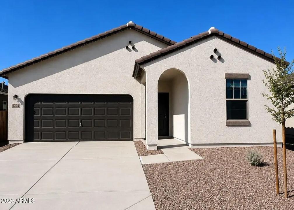 5724 E HORNBLENDE Way San Tan Valley AZ 85143